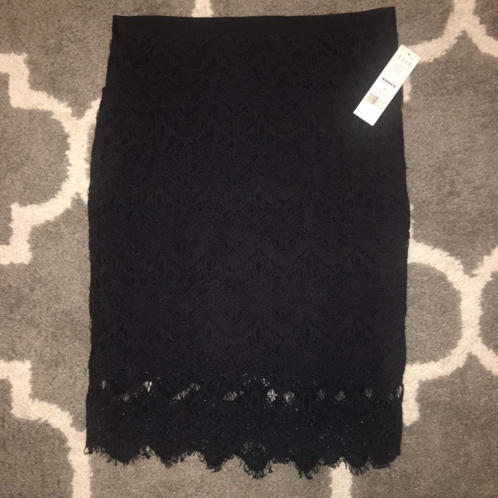 NWT Elle Lace Pencil Skirt sz 8